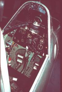 Ein Blick ins Cockpit einer Spitfire